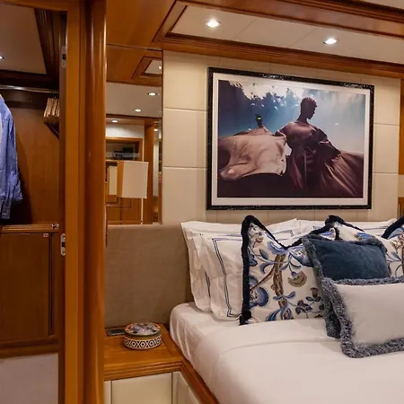 Essoess Boat - Five Star - Exclusive Use Palma de Mallorca